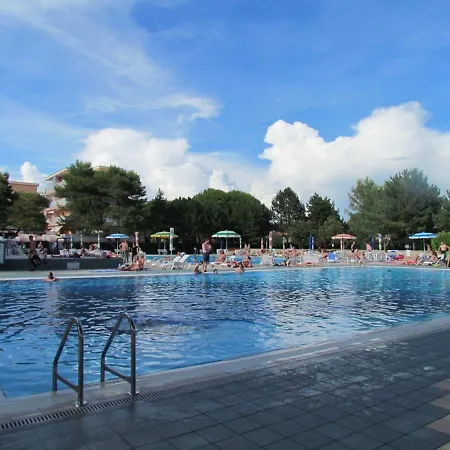 Spend Your In An Amazing * Bibione