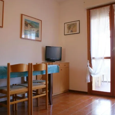 Spend Your In An Amazing Lägenhet Bibione
